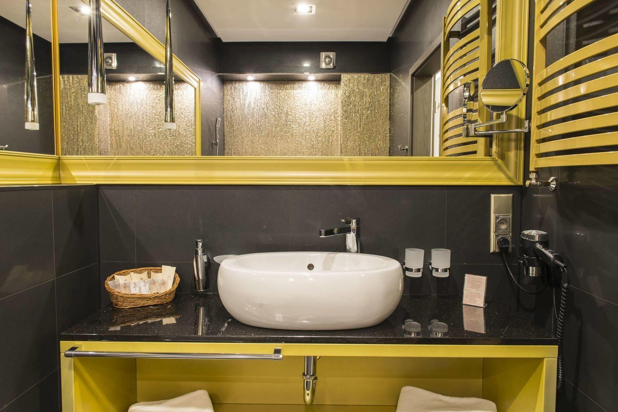 Hotel Europa Kaliszki المظهر الخارجي الصورة